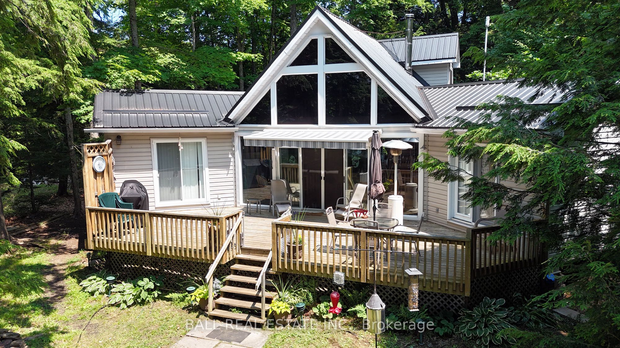 312 Limerick Lake in Limerick, Ontario