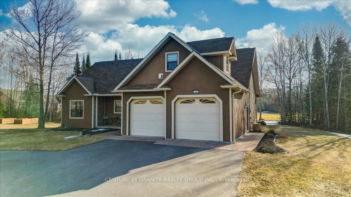 52 Nicklaus Drive in Bancroft, Ontario