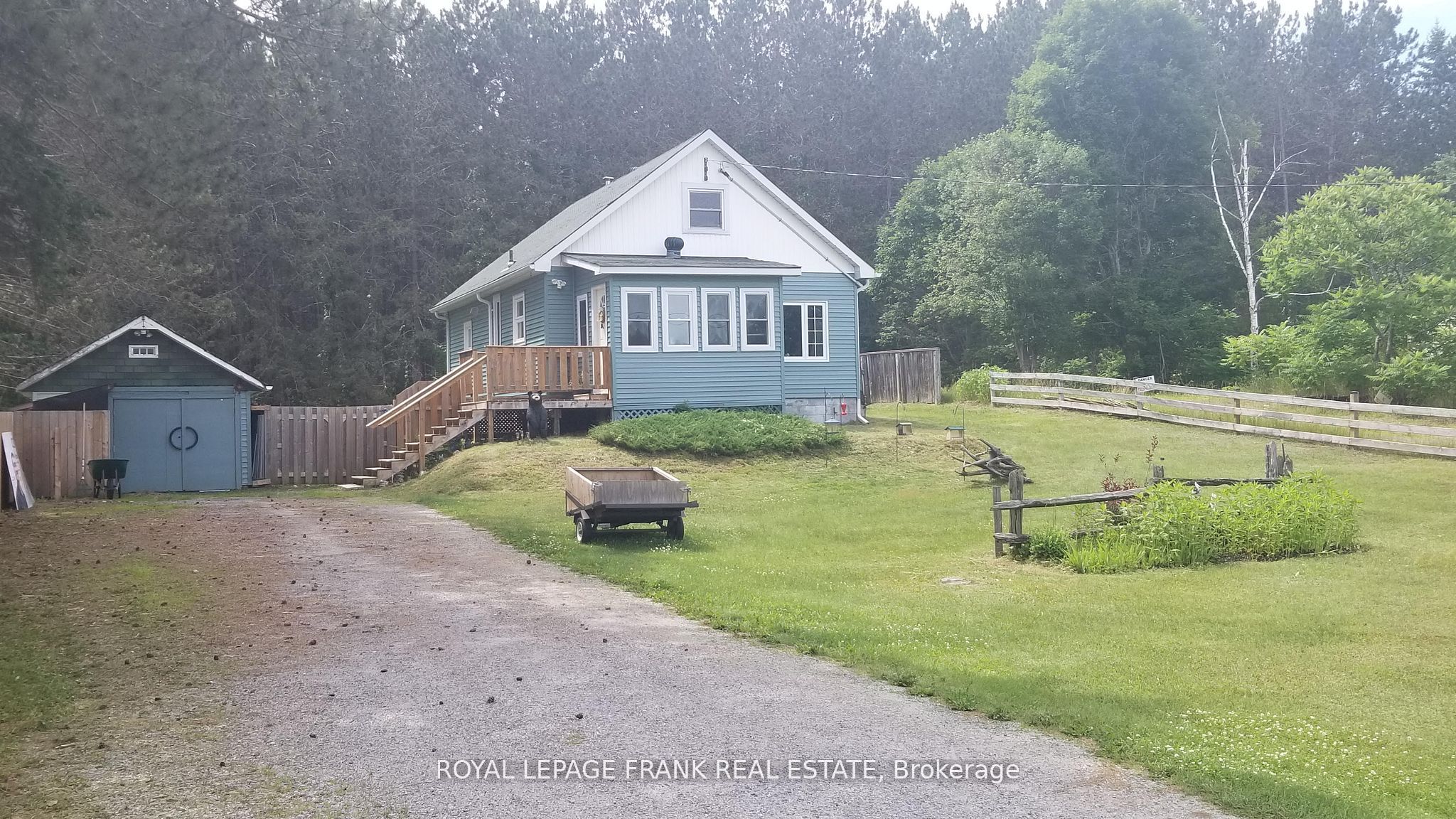31 Boulter Lake Road in Hastings Highlands, Ontario