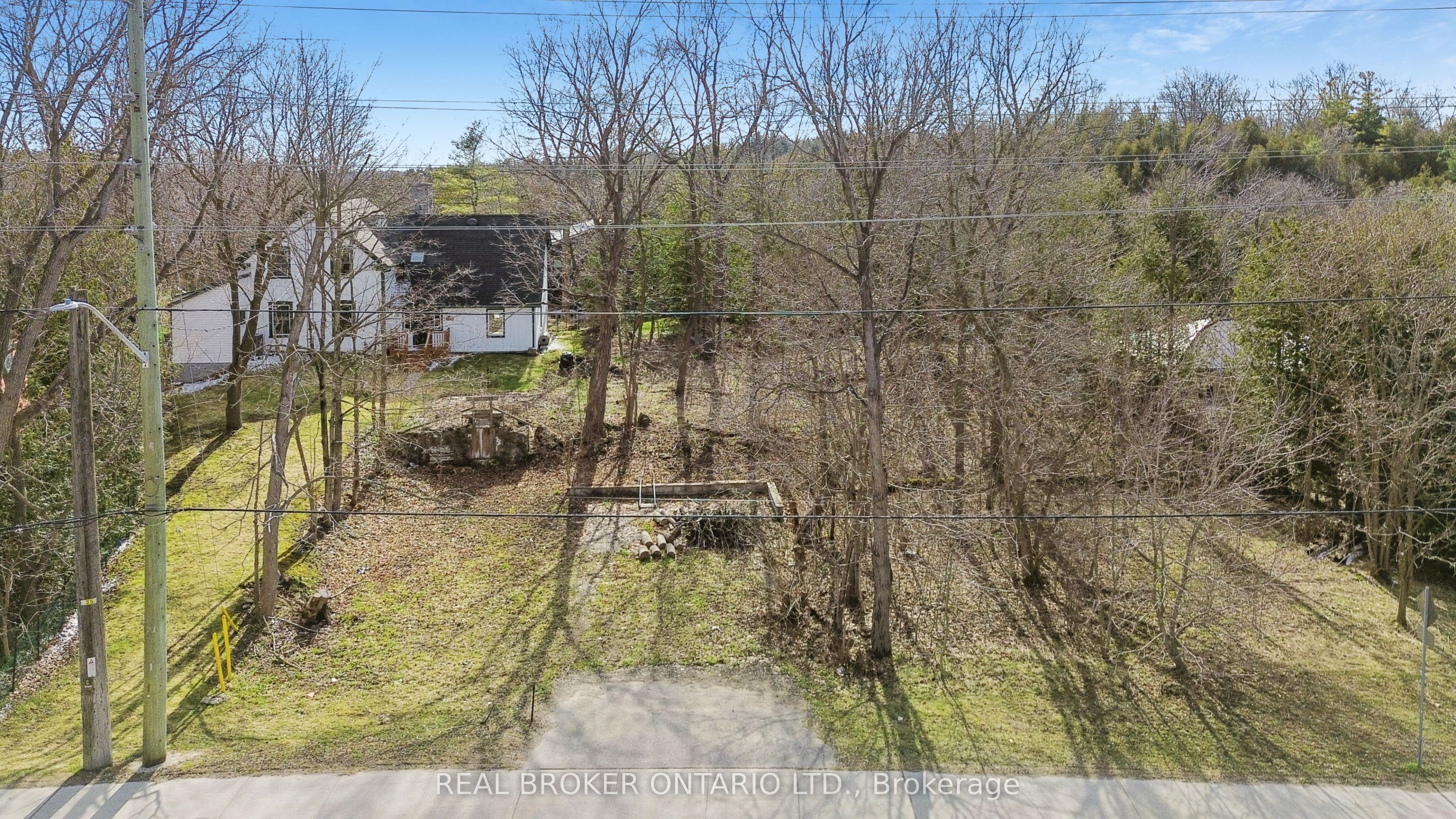 285 Main Street in Guelph/Eramosa, Ontario