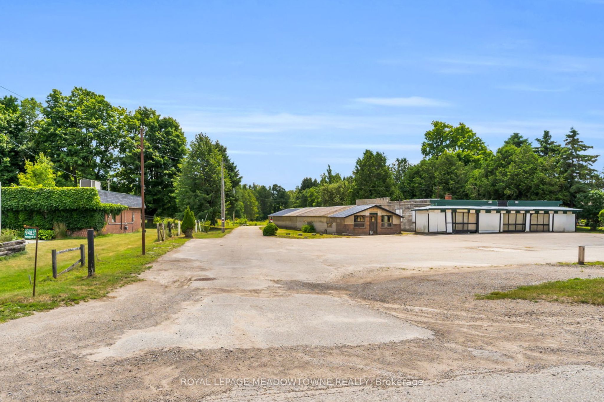 9483 Wellington rd 124 Road in Erin, Ontario