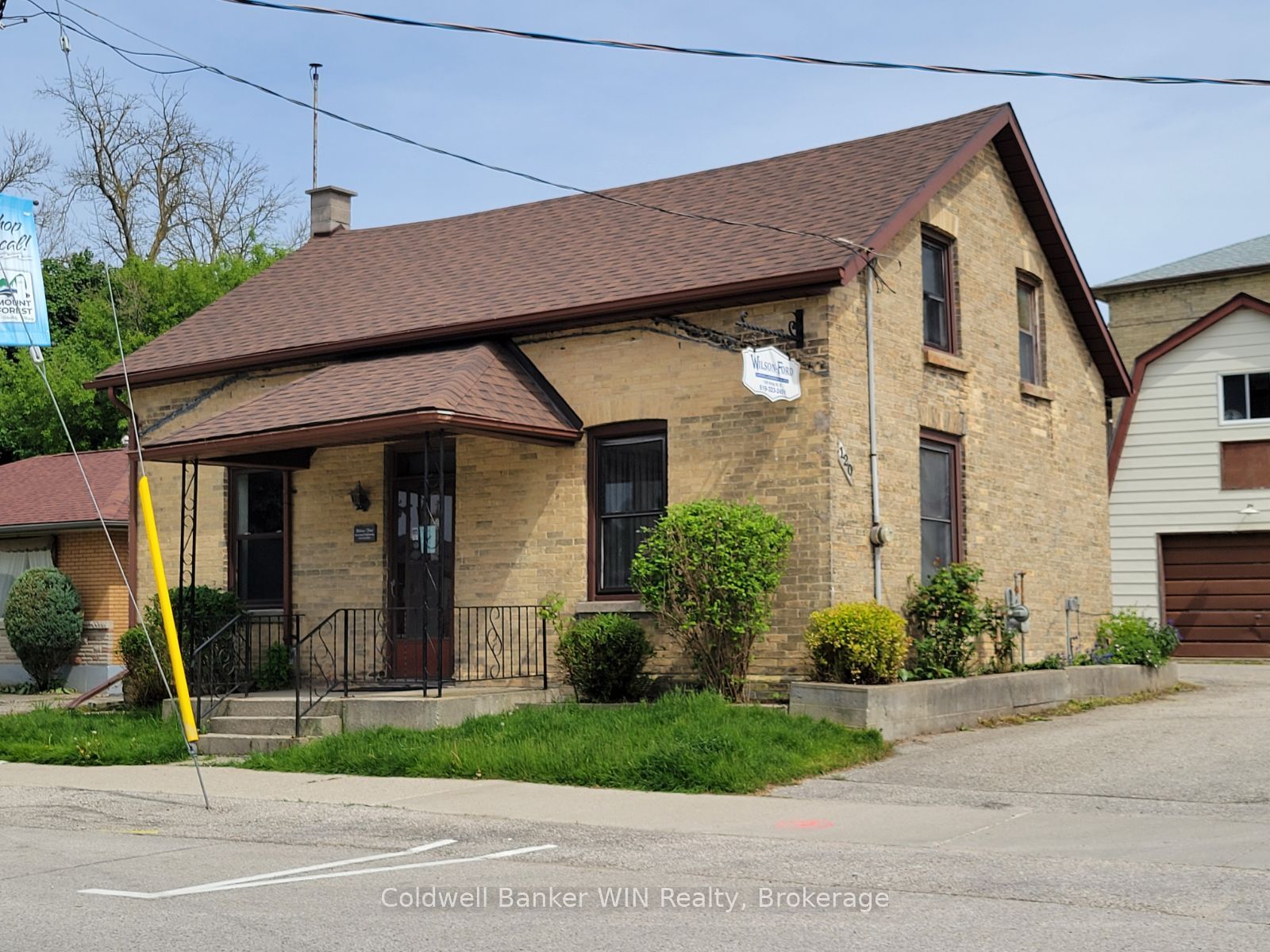 120 King Street in Wellington North, Ontario