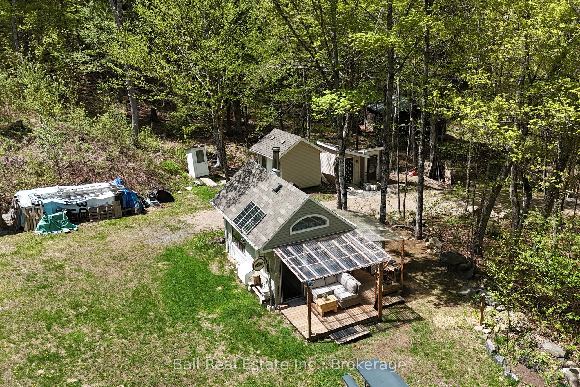 495 Forest View Road in Hastings Highlands, Ontario