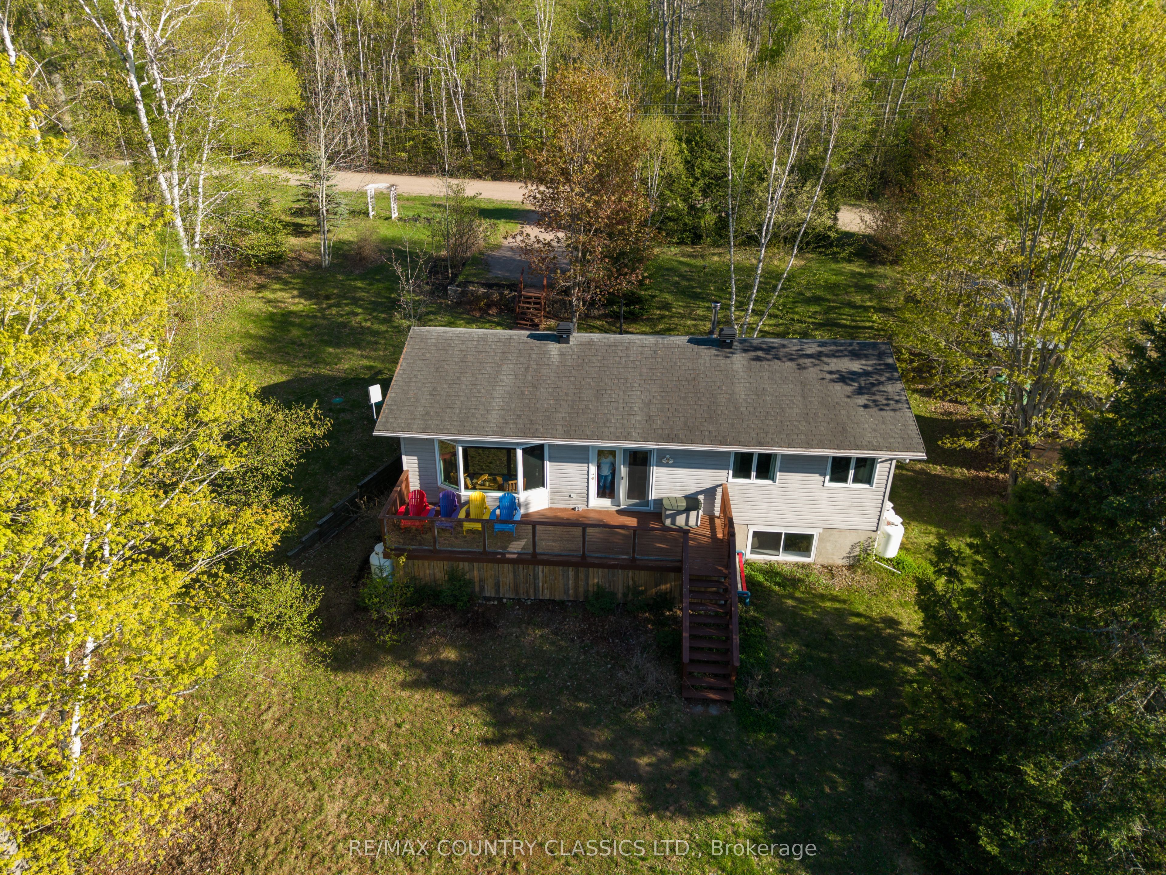 125 Marina Road in Hastings Highlands, Ontario