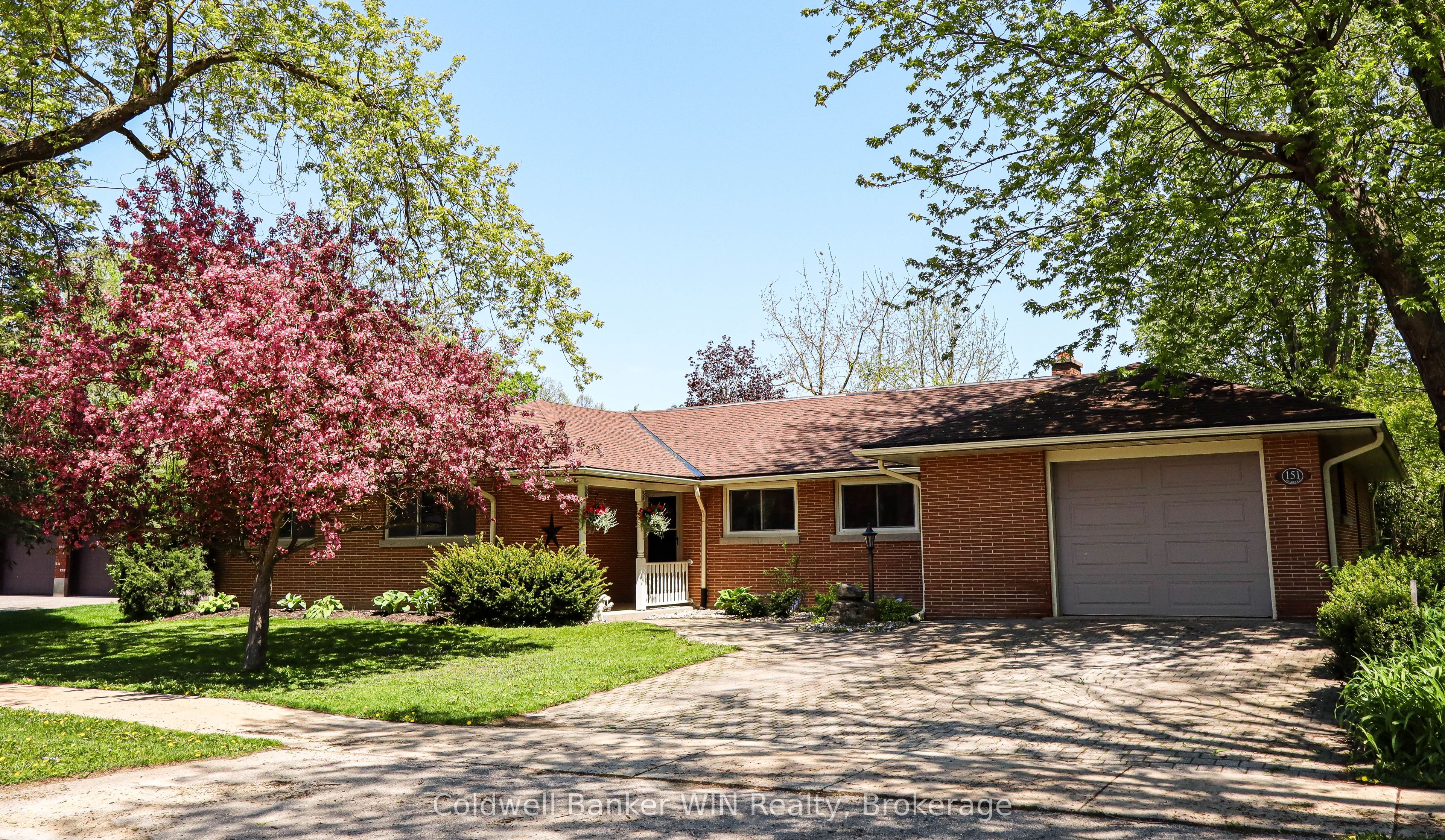 151 Isabella Street in Wellington North, Ontario