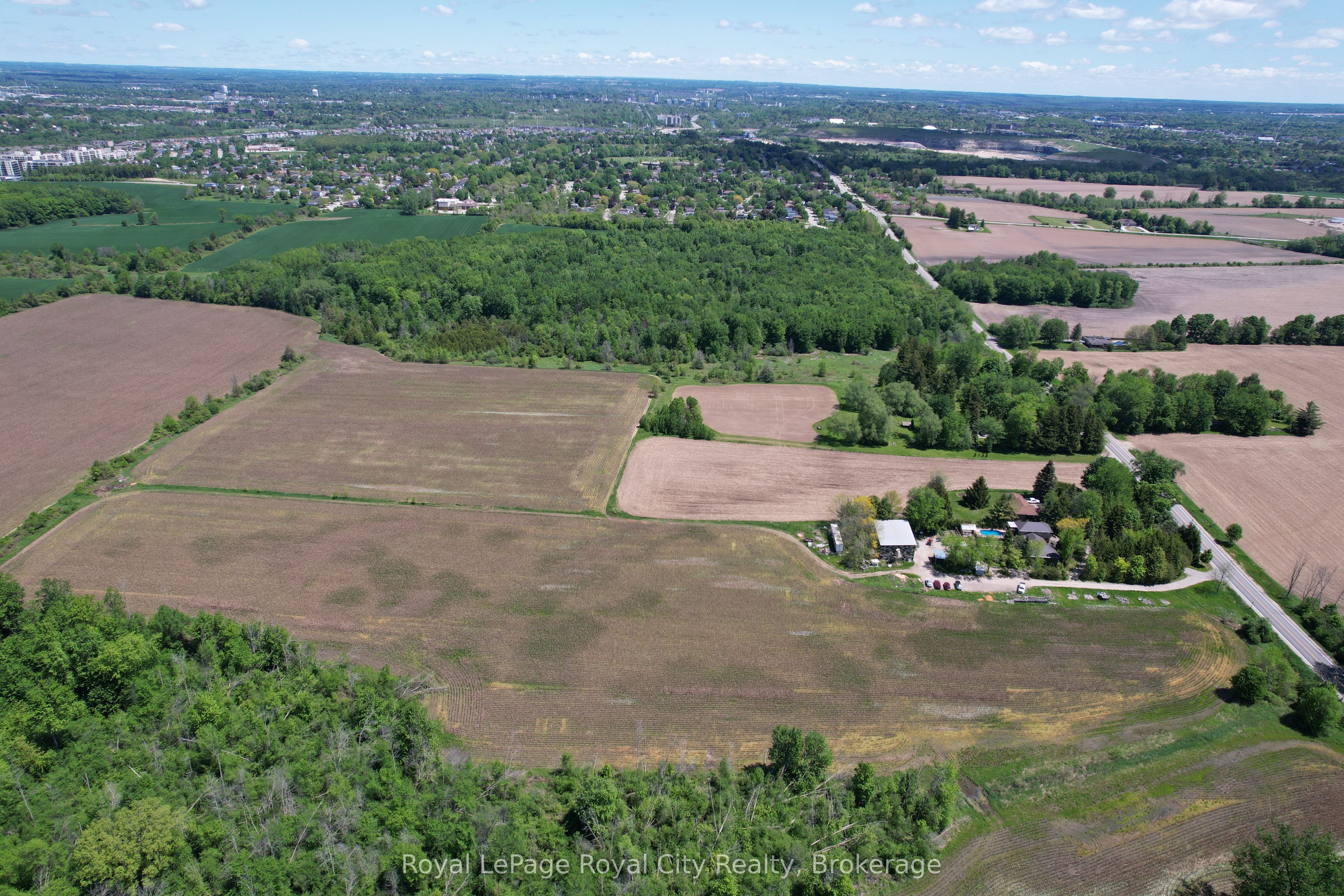 7096 Fife Road in Guelph/Eramosa, Ontario