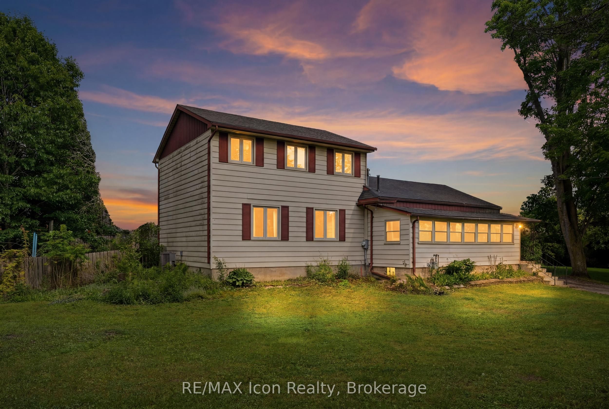 7239 Wellington County Rd 21 in Centre Wellington, Ontario
