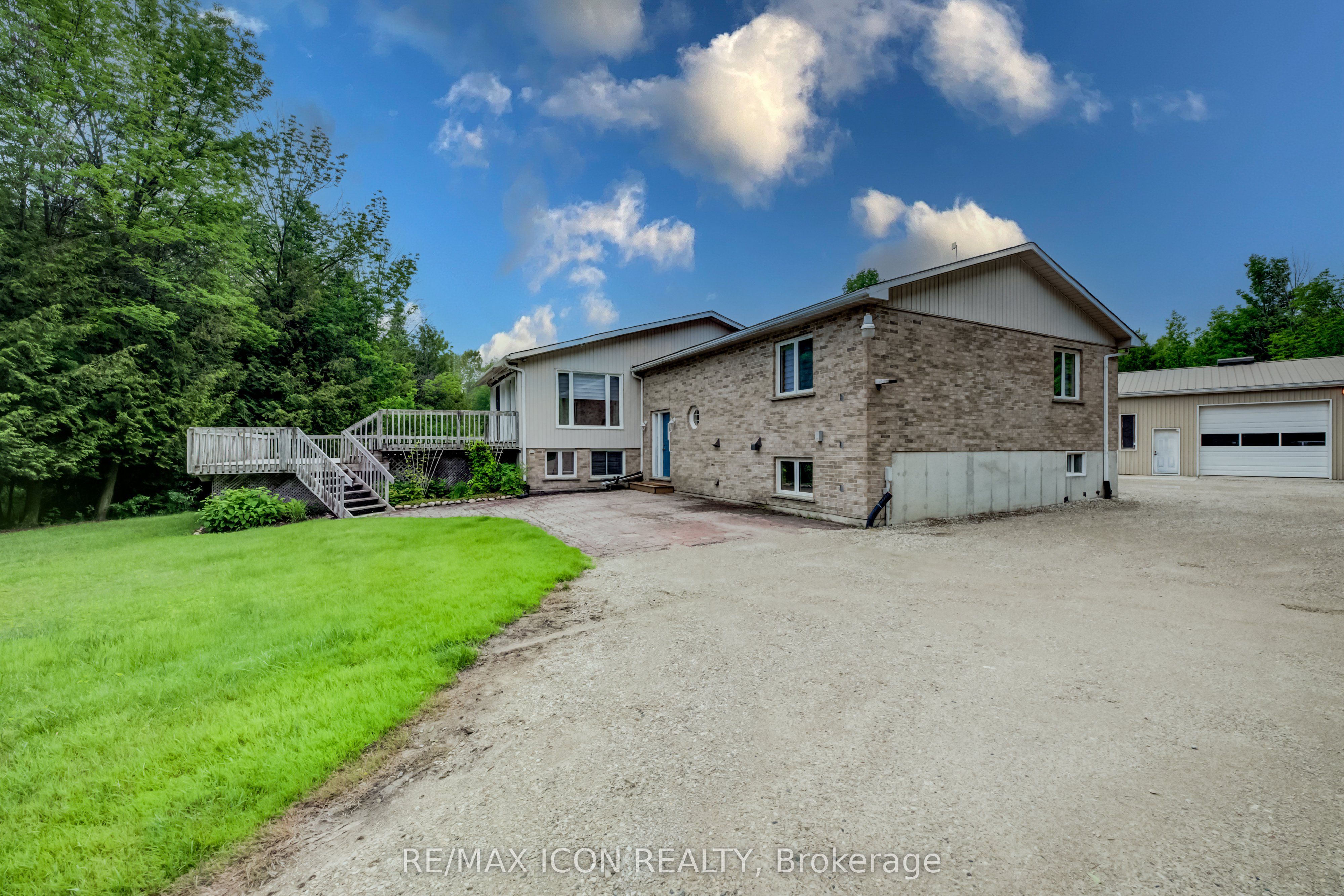 7298 8 Side Road in Wellington North, Ontario