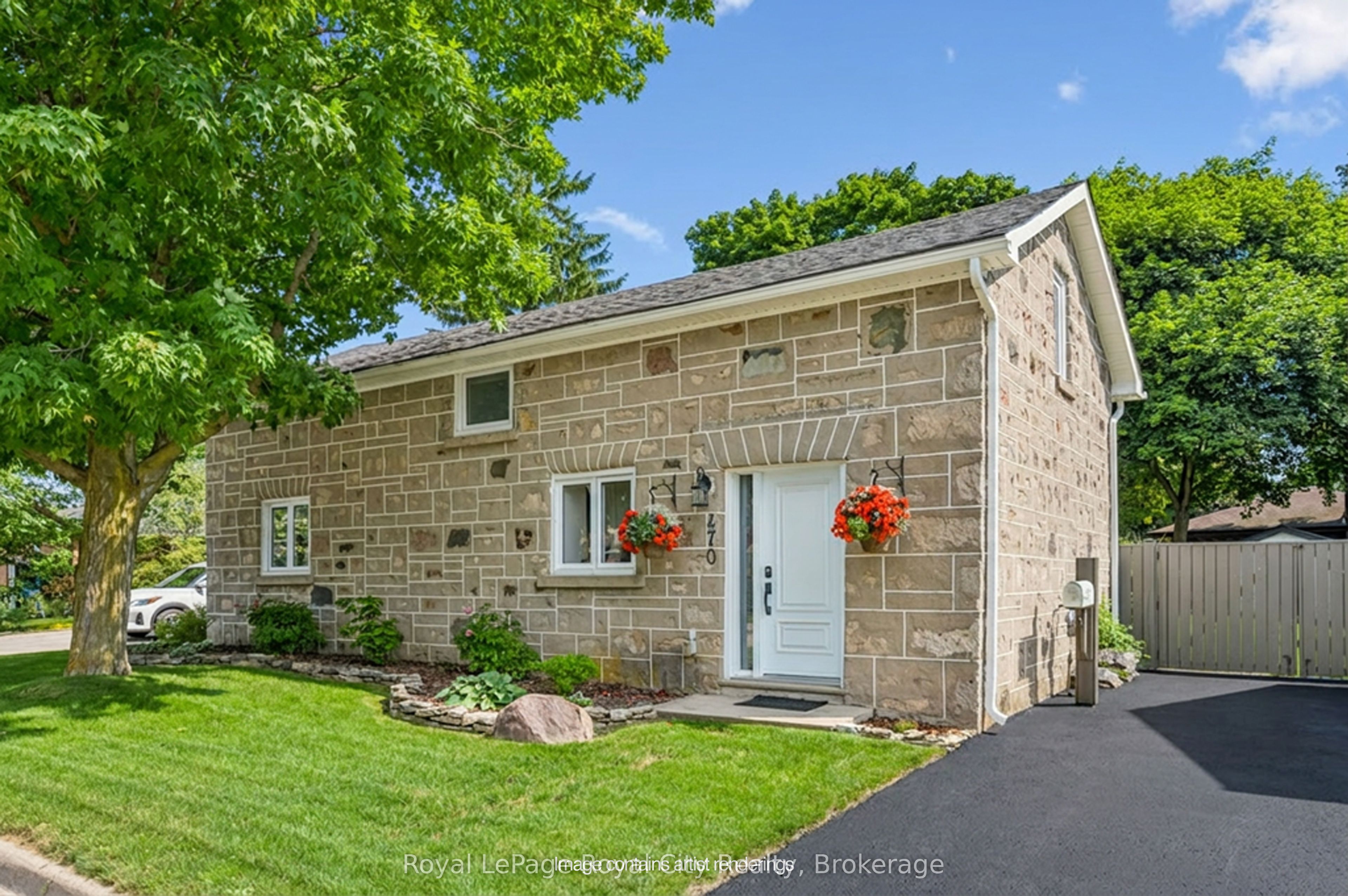 470 Perth Street in Centre Wellington, Ontario