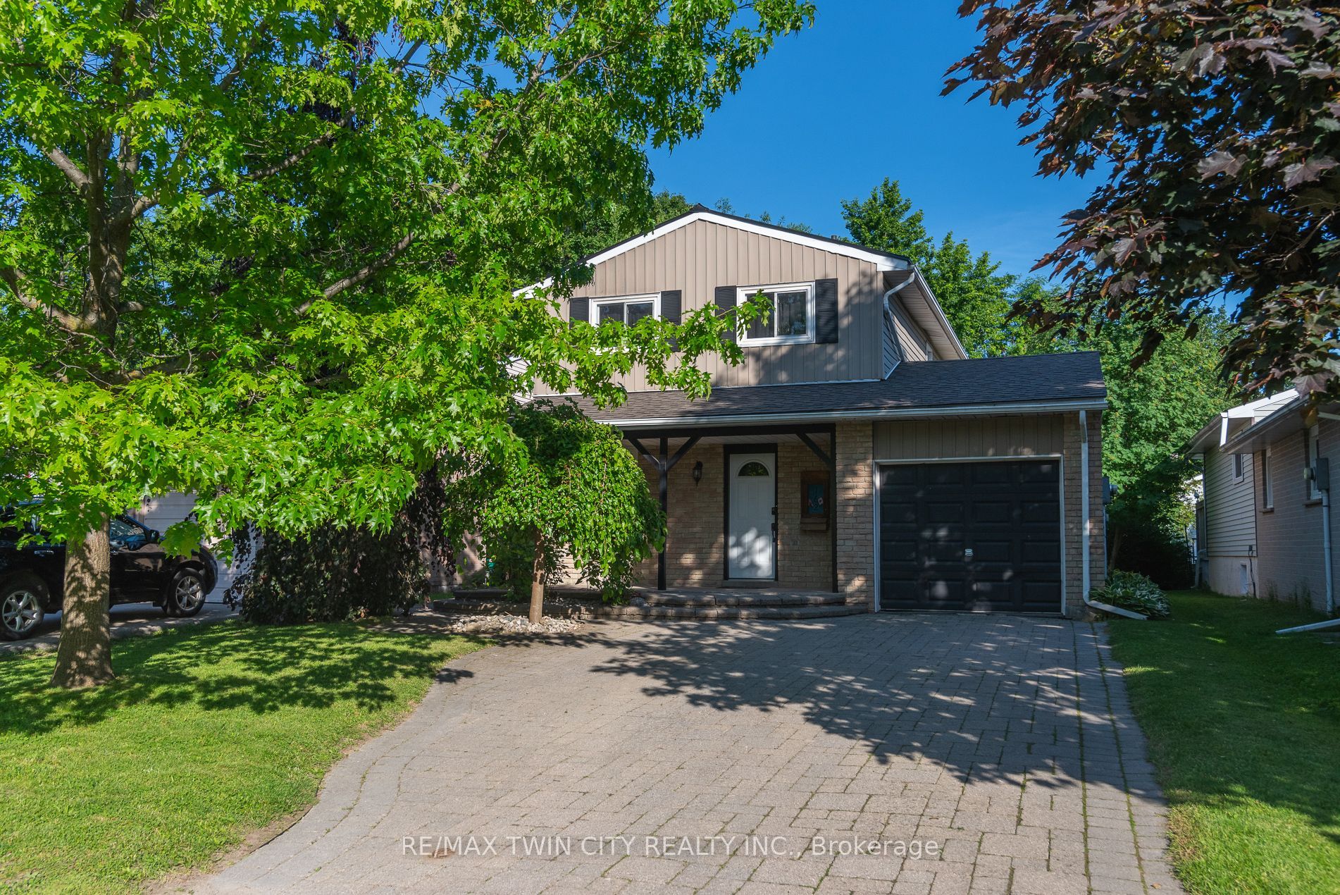 162 Parkside Drive in Centre Wellington, Ontario