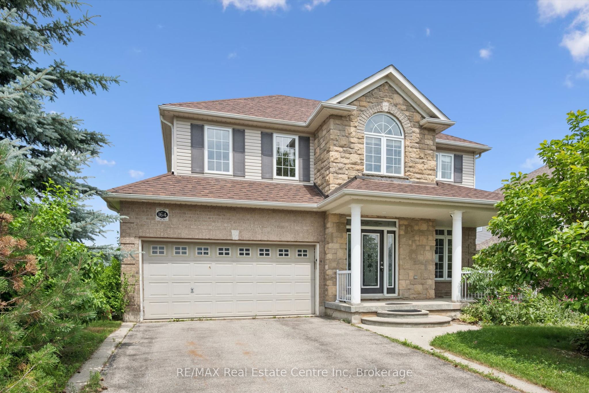 164 MacLennan Street in Guelph/Eramosa, Ontario