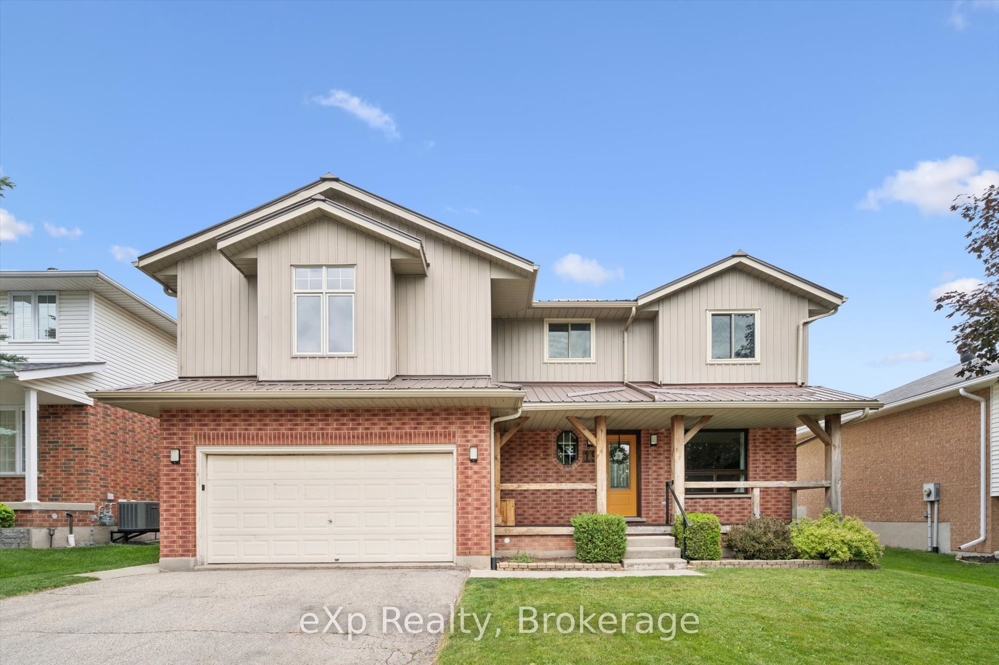 19 Keating Drive in Centre Wellington, Ontario