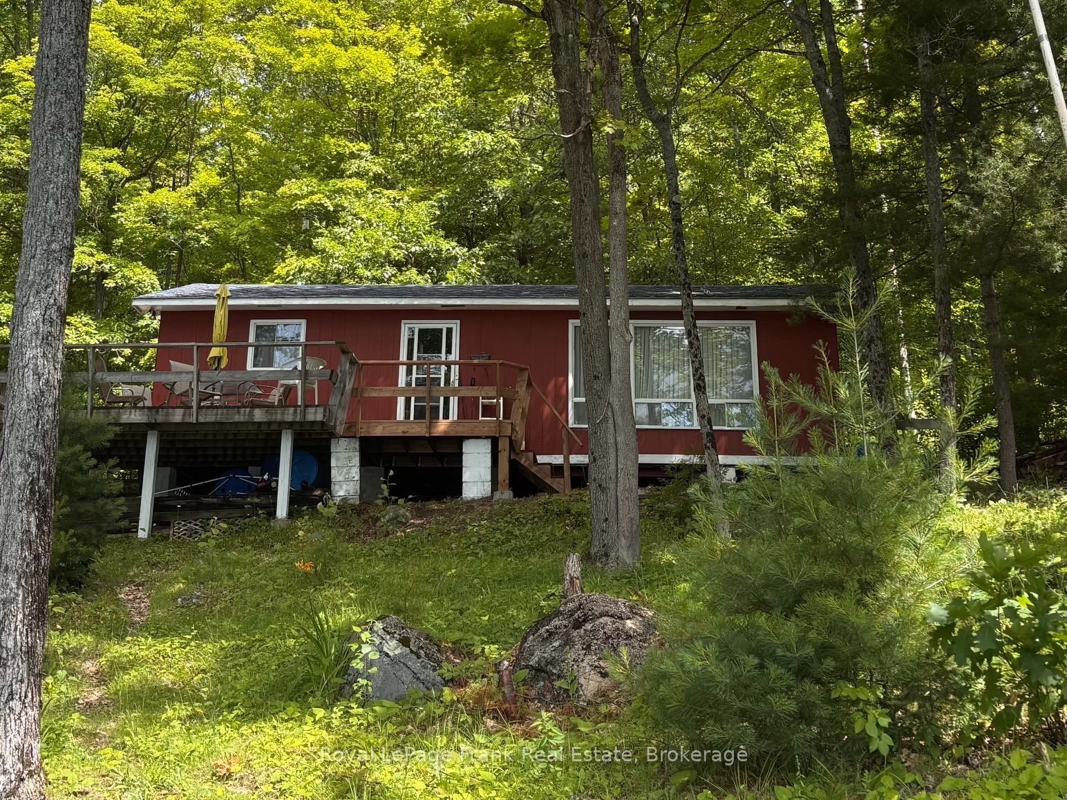 275 Faradale Drive in Faraday, Ontario