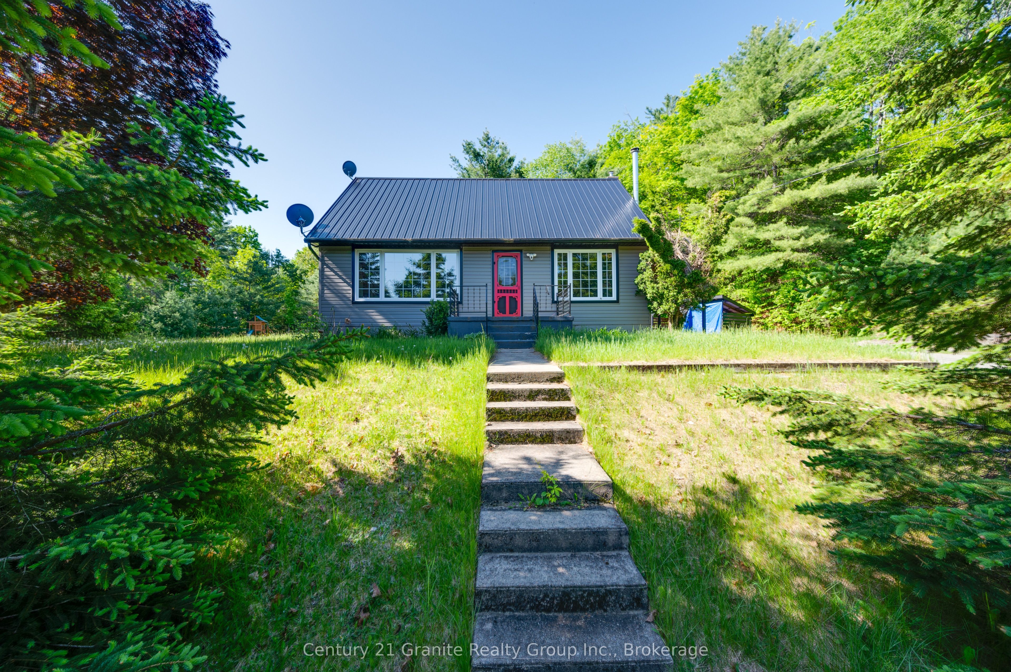 26733 Highway 62 in Bancroft, Ontario
