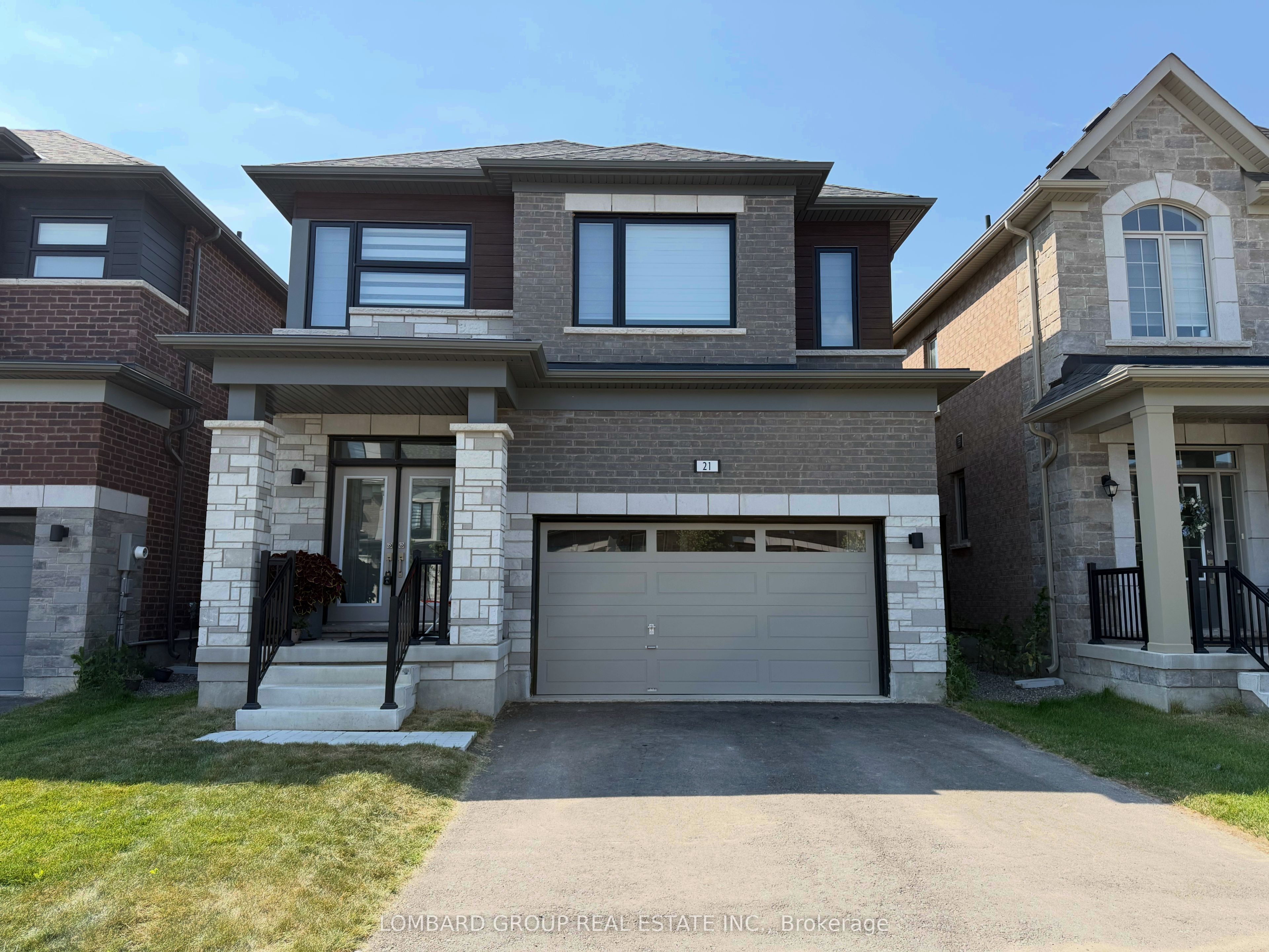 21 Stanley Leitch Drive in Erin, Ontario