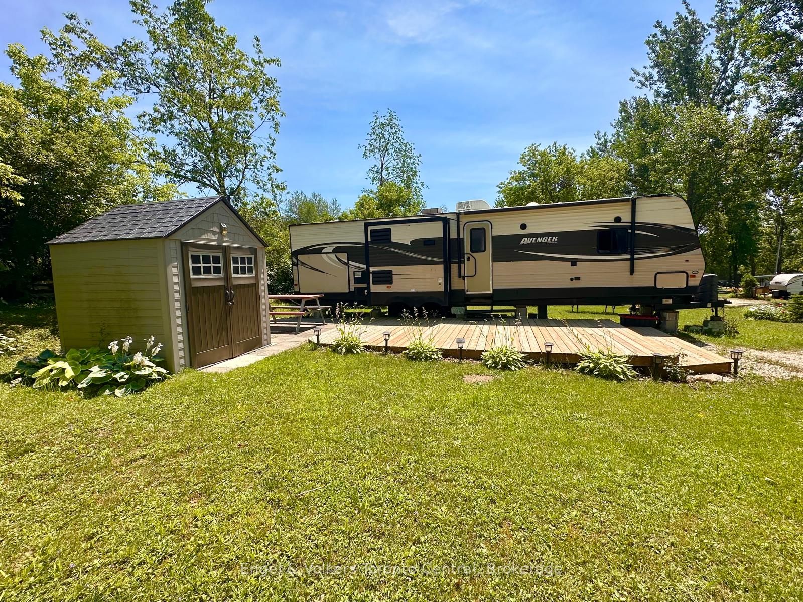 7489 SIDERAOD 5 E in Wellington North, Ontario