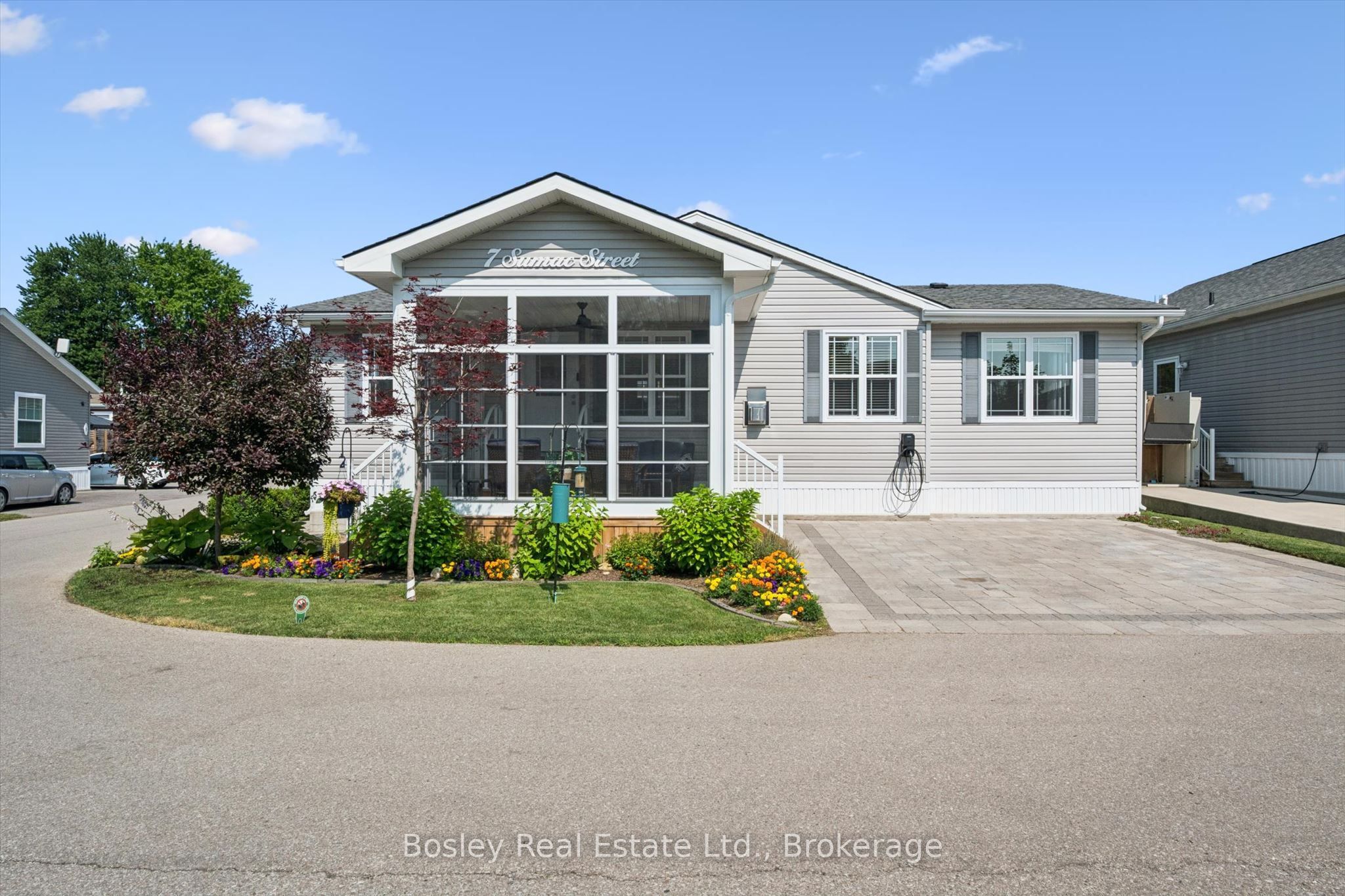 7 Sumac Street in Puslinch, Ontario
