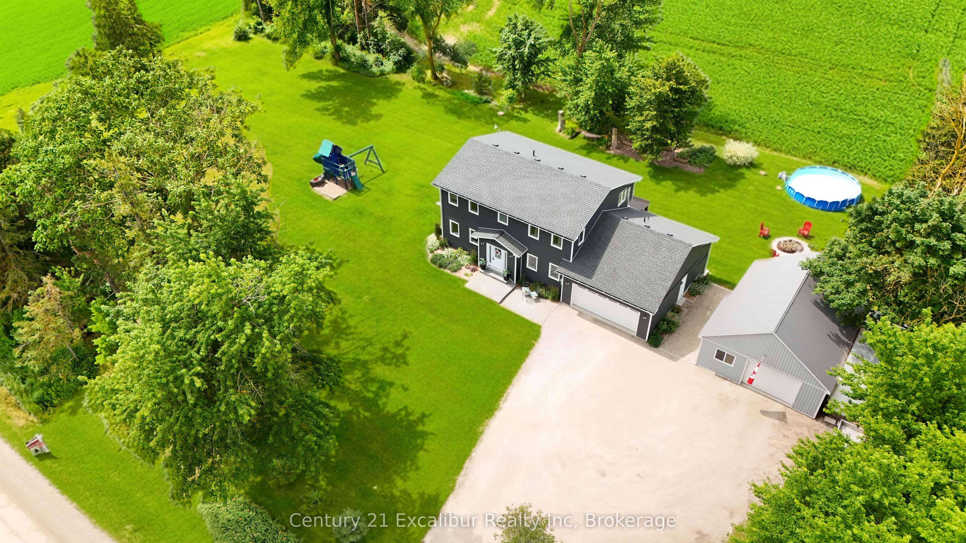 7104 Sixth line Road in Centre Wellington, Ontario