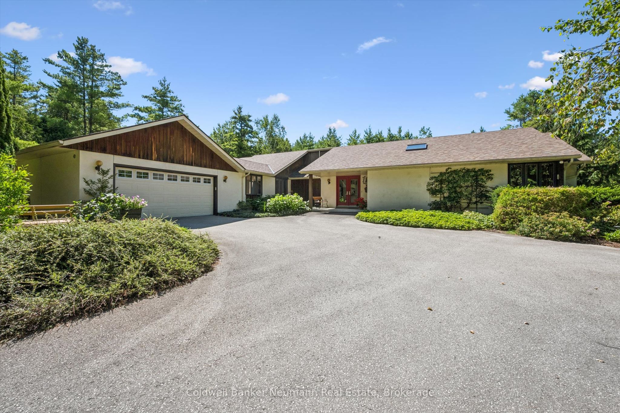 4676 Concession 11 Road in Puslinch, Ontario