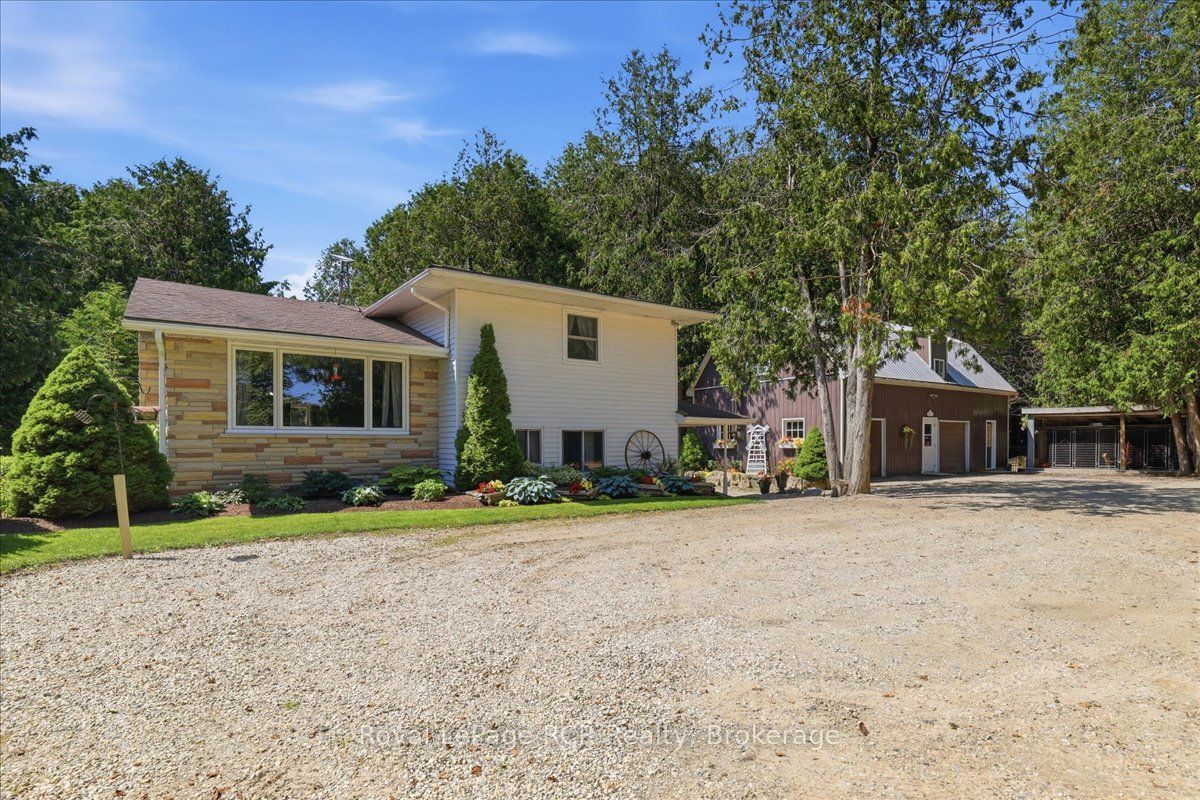 7525 Highway 89 in Wellington North, Ontario