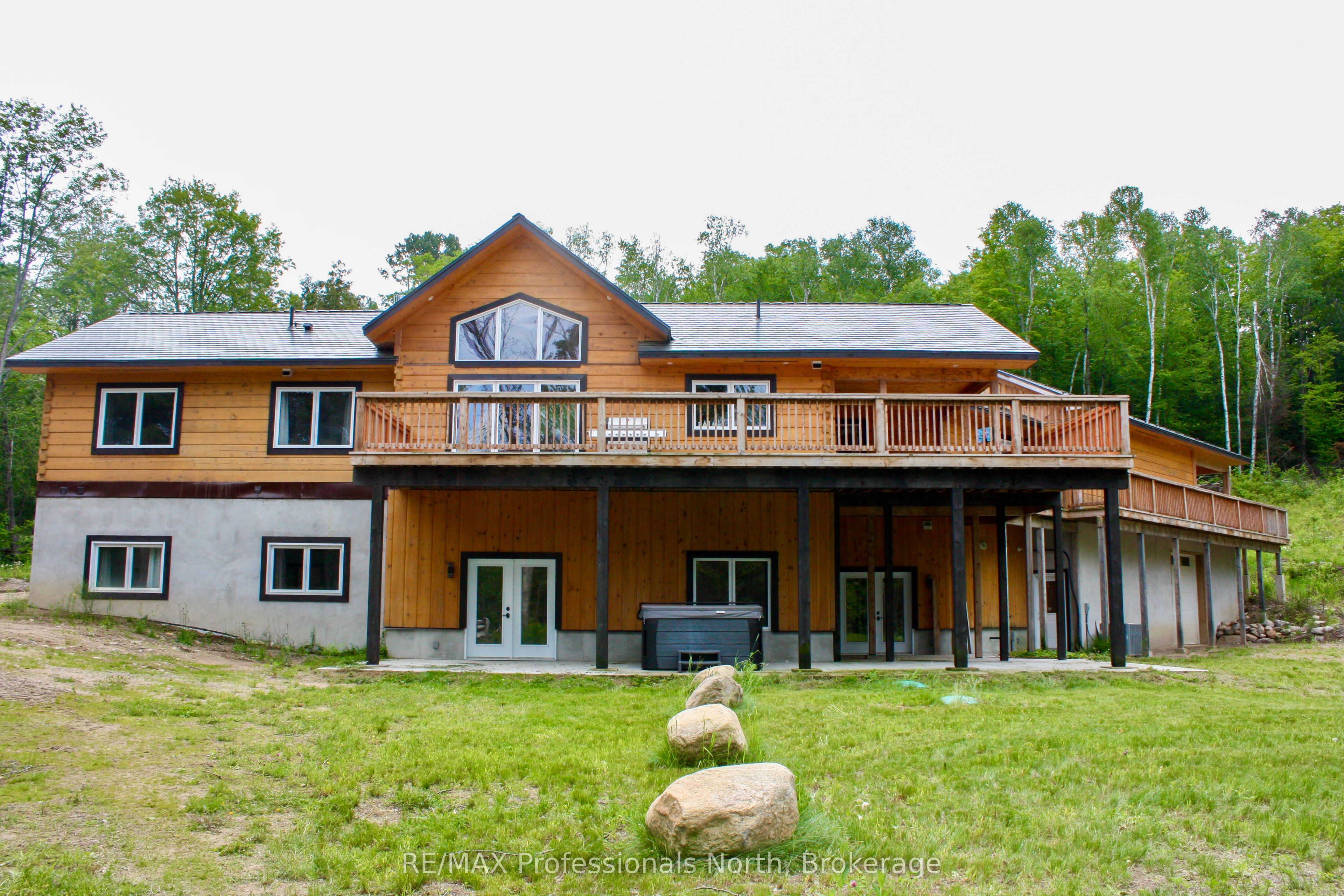 511 Brethour Road in Hastings Highlands, Ontario