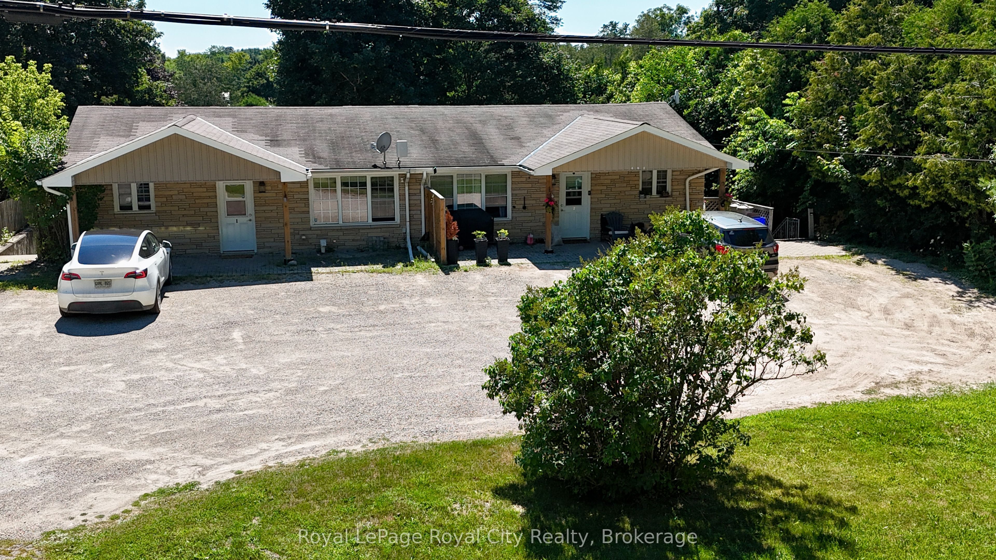 405 Main Street in Guelph/Eramosa, Ontario