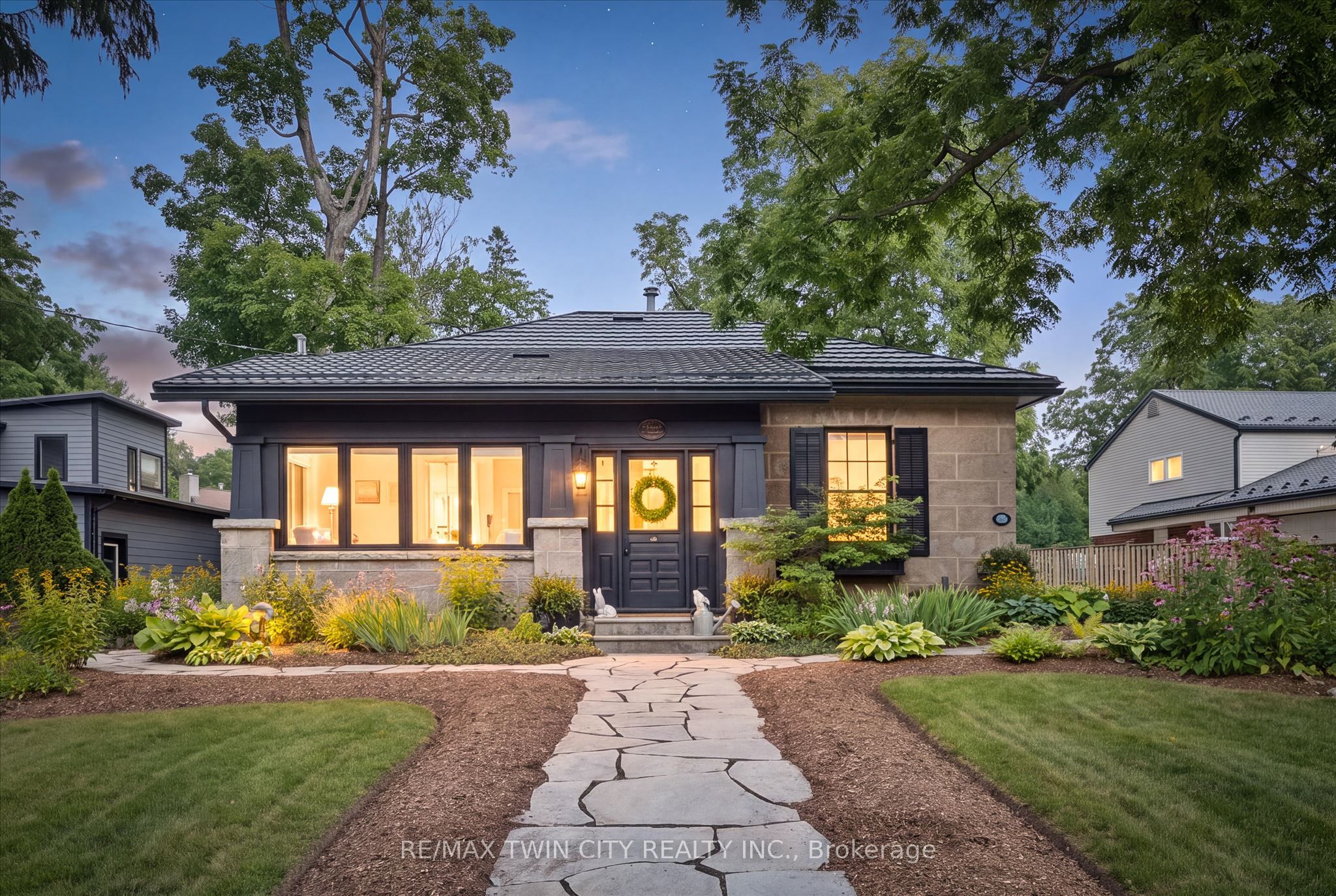 275 Geddes Street in Centre Wellington, Ontario