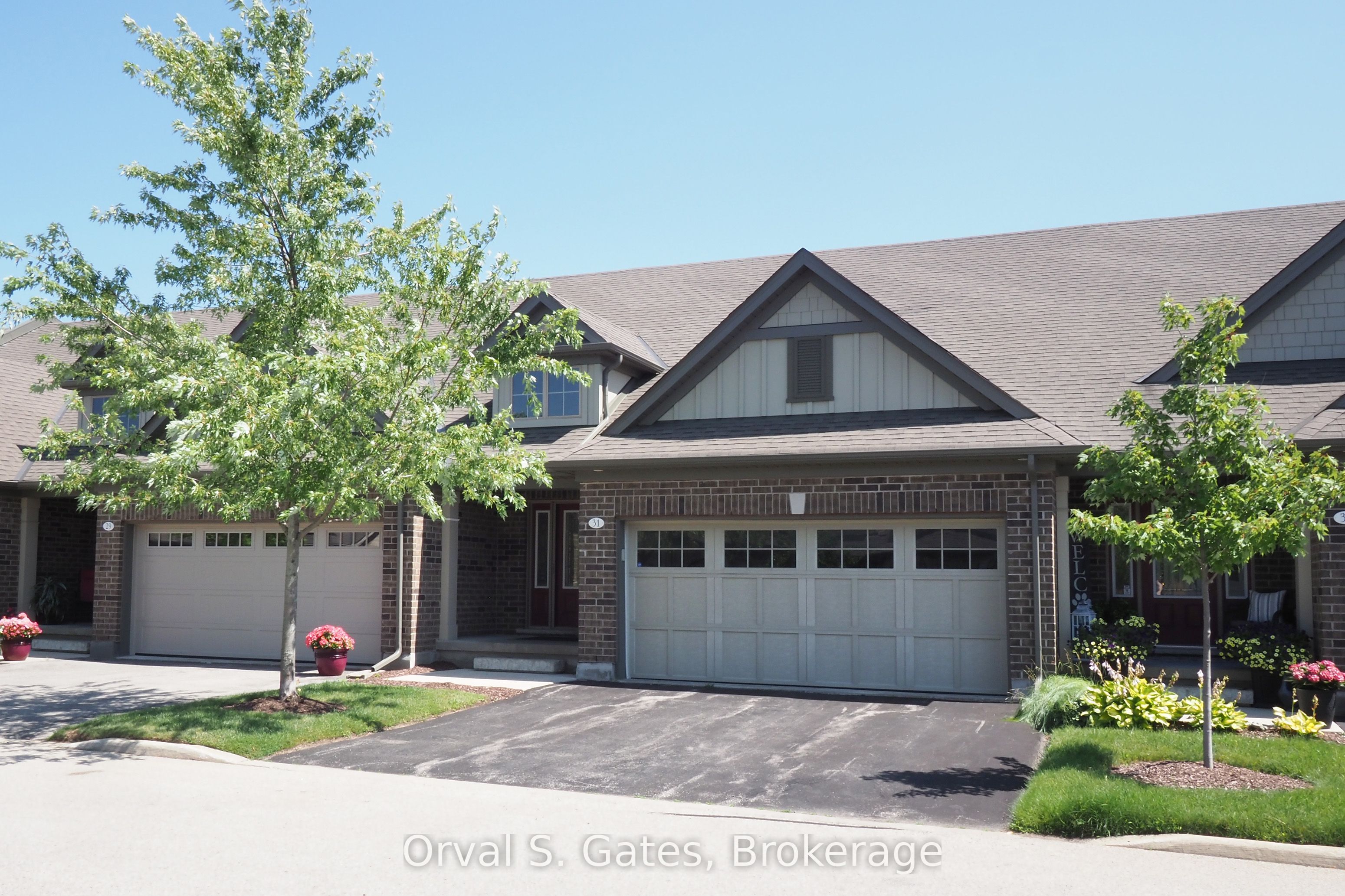 31 JUNIPER Street in Guelph/Eramosa, Ontario