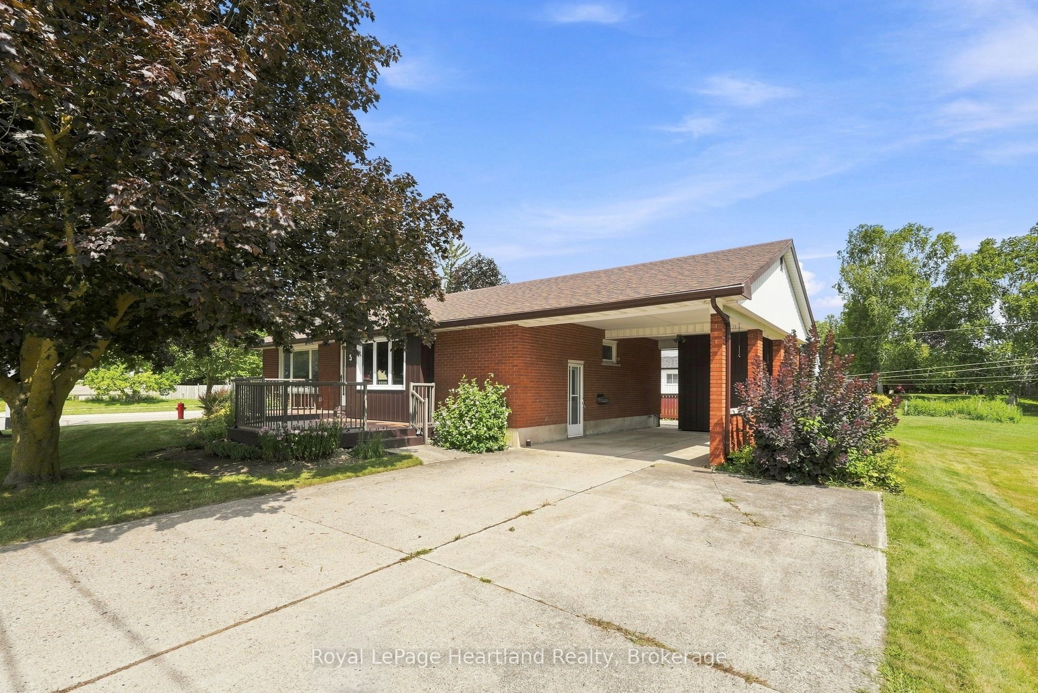 5 King Street in Minto, Ontario