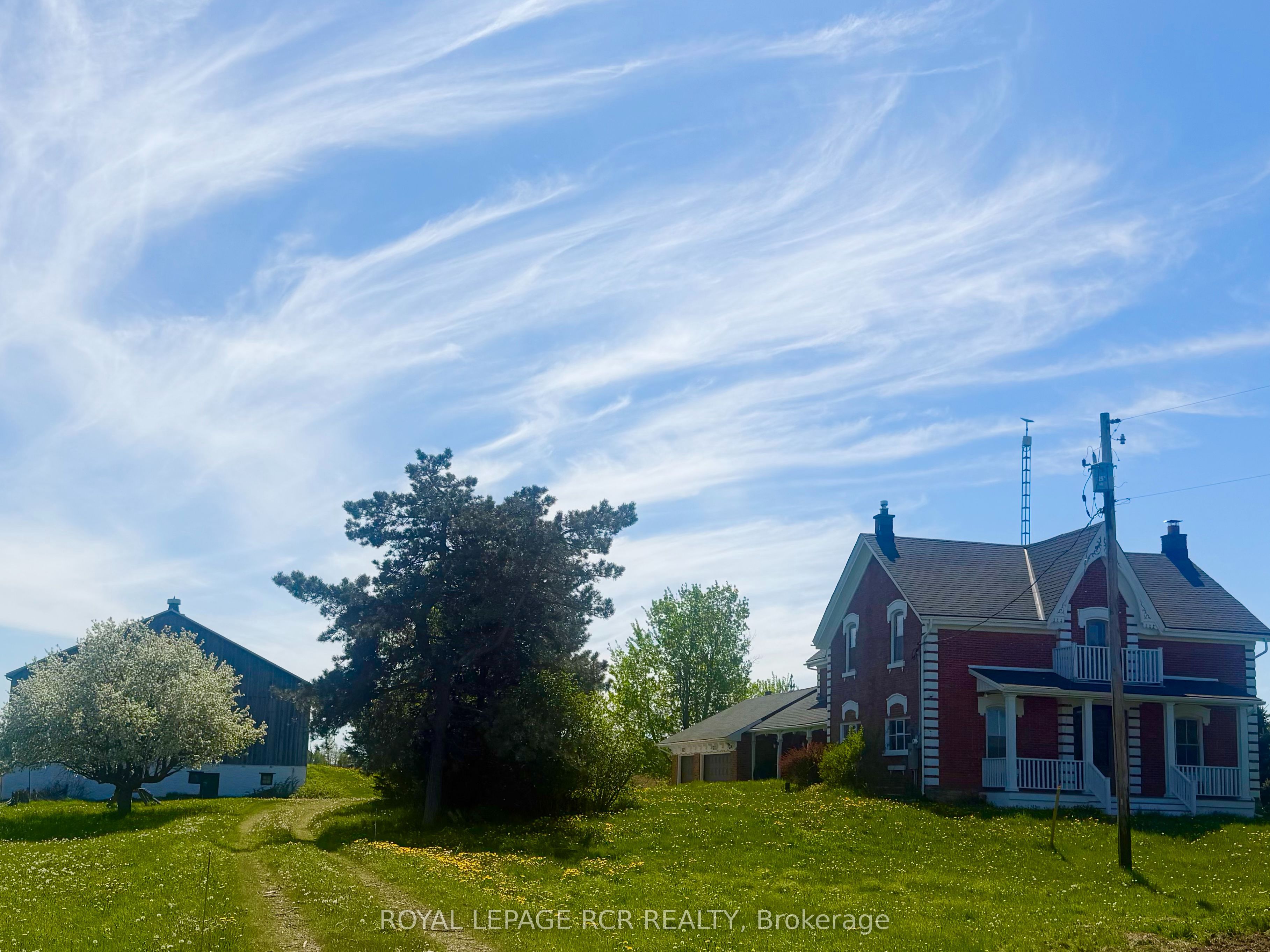 5600 Fourth Line in Guelph/Eramosa, Ontario