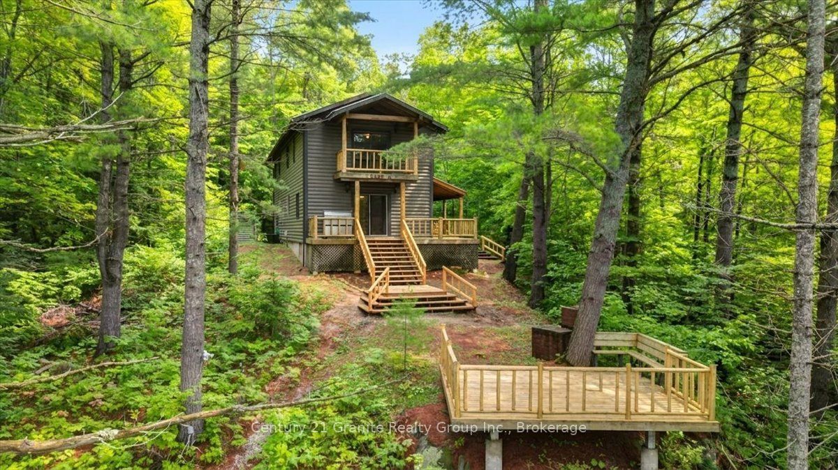 2128 Old Hastings Road in Wollaston, Ontario