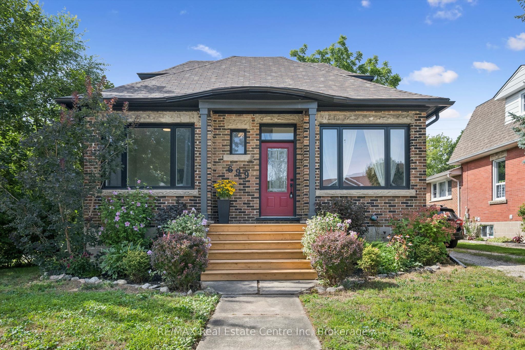 699 ST ANDREW Street in Centre Wellington, Ontario