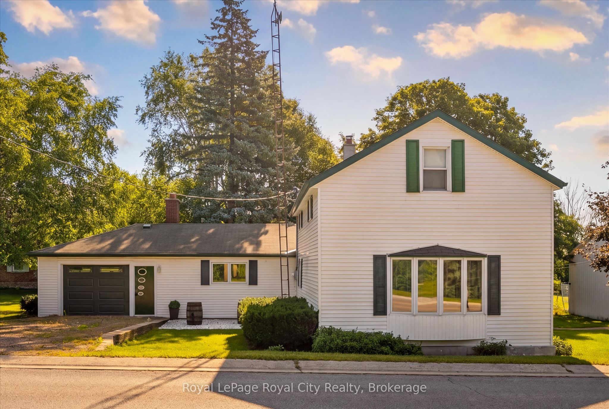 8397 Wellington 22 Road in Guelph/Eramosa, Ontario