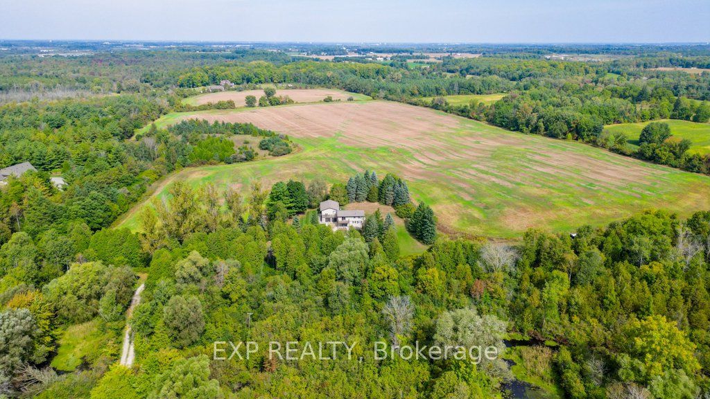 6542 Ellis Road in Puslinch, Ontario