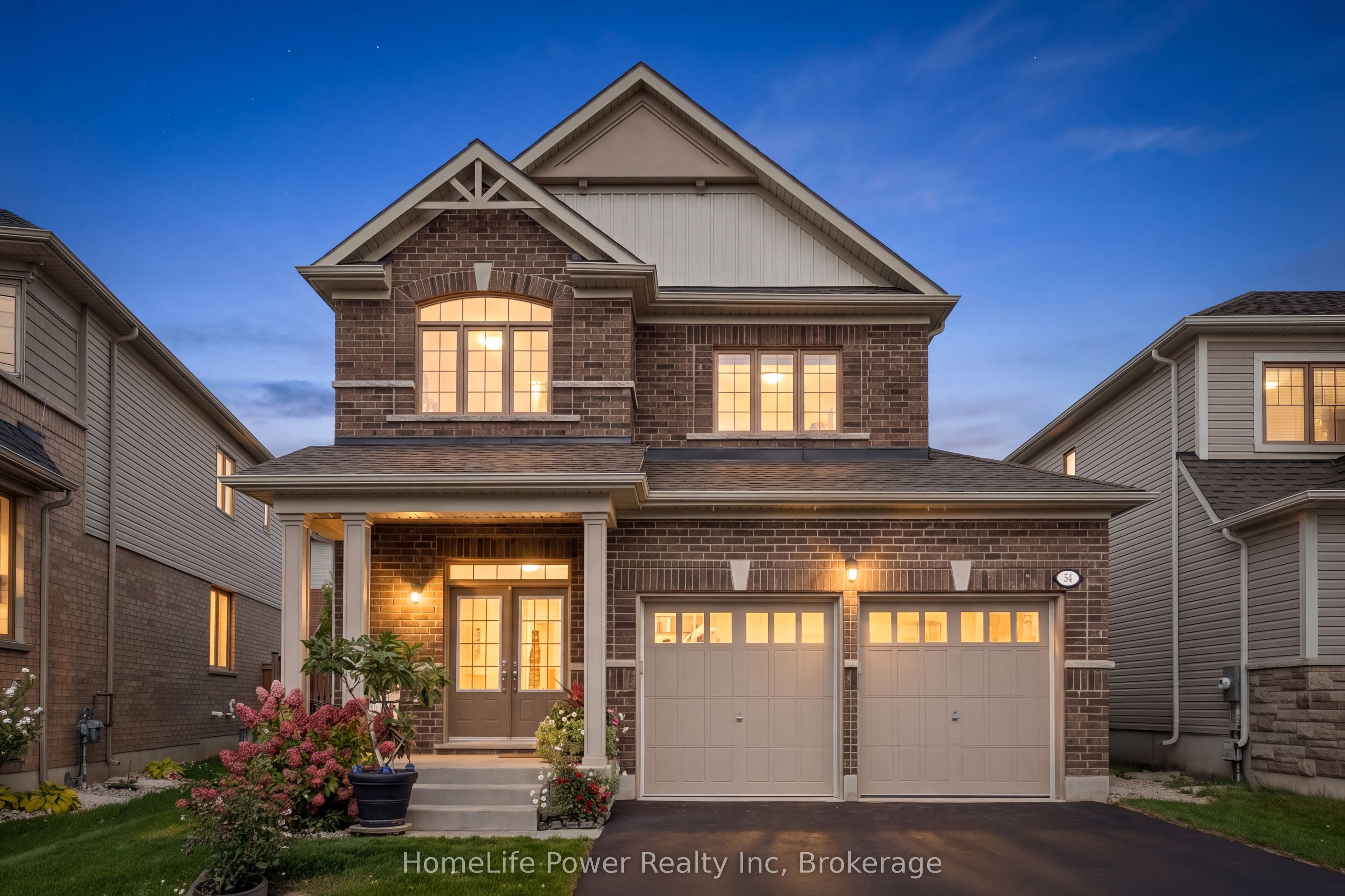 54 Elliot Avenue in Centre Wellington, Ontario