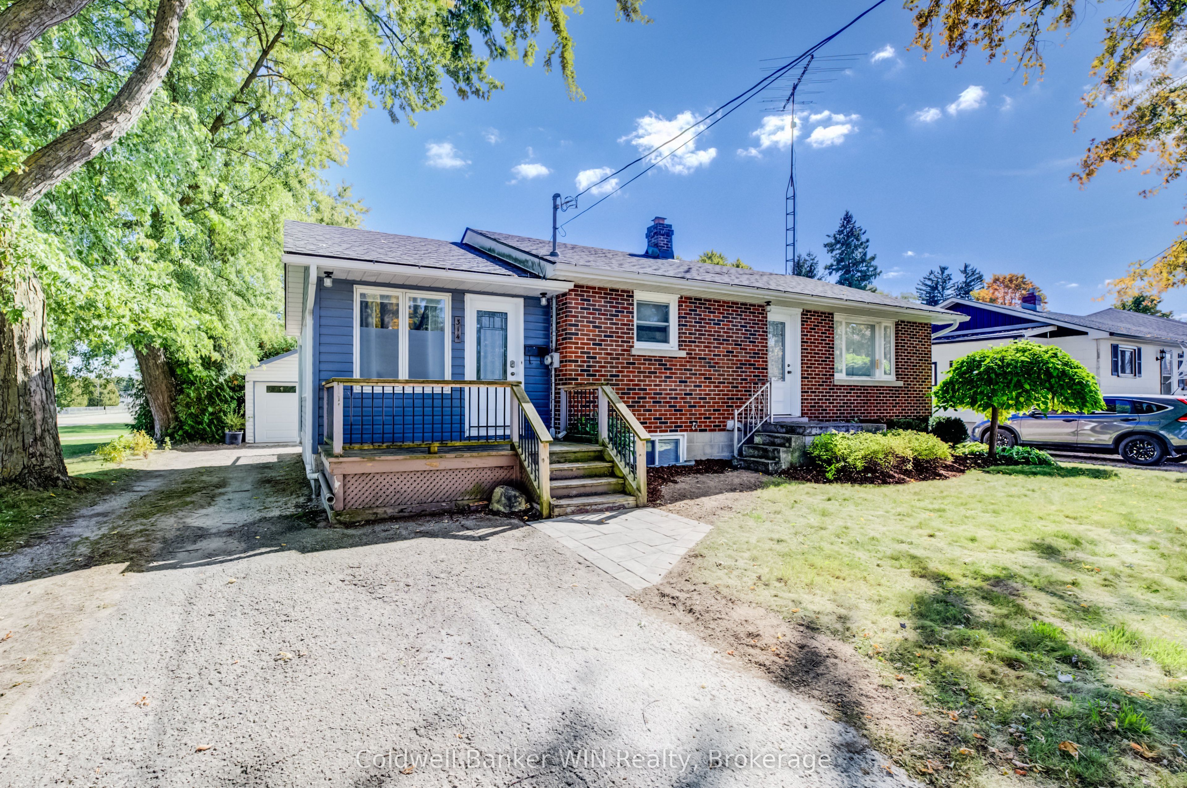 314 Wellington Street in Wellington North, Ontario