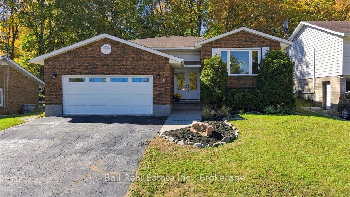 16 Maple Street in Bancroft, Ontario