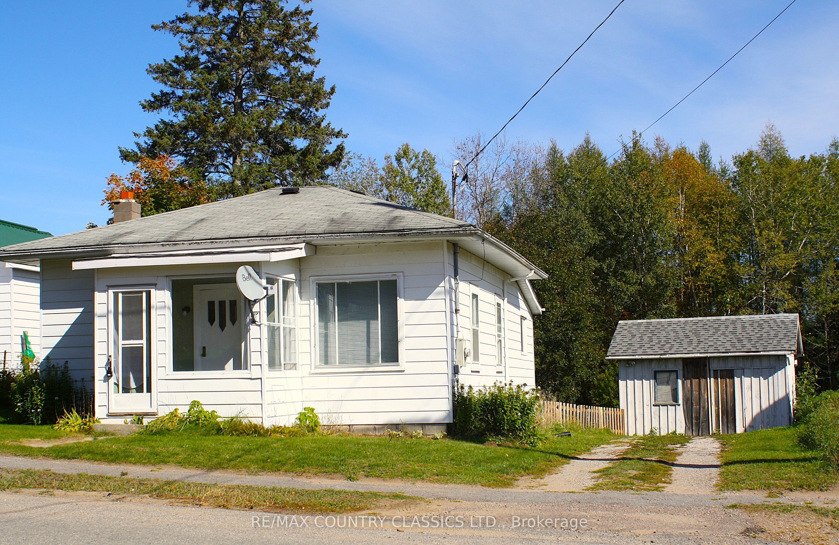 79 Wollaston Lk Road in Wollaston, Ontario