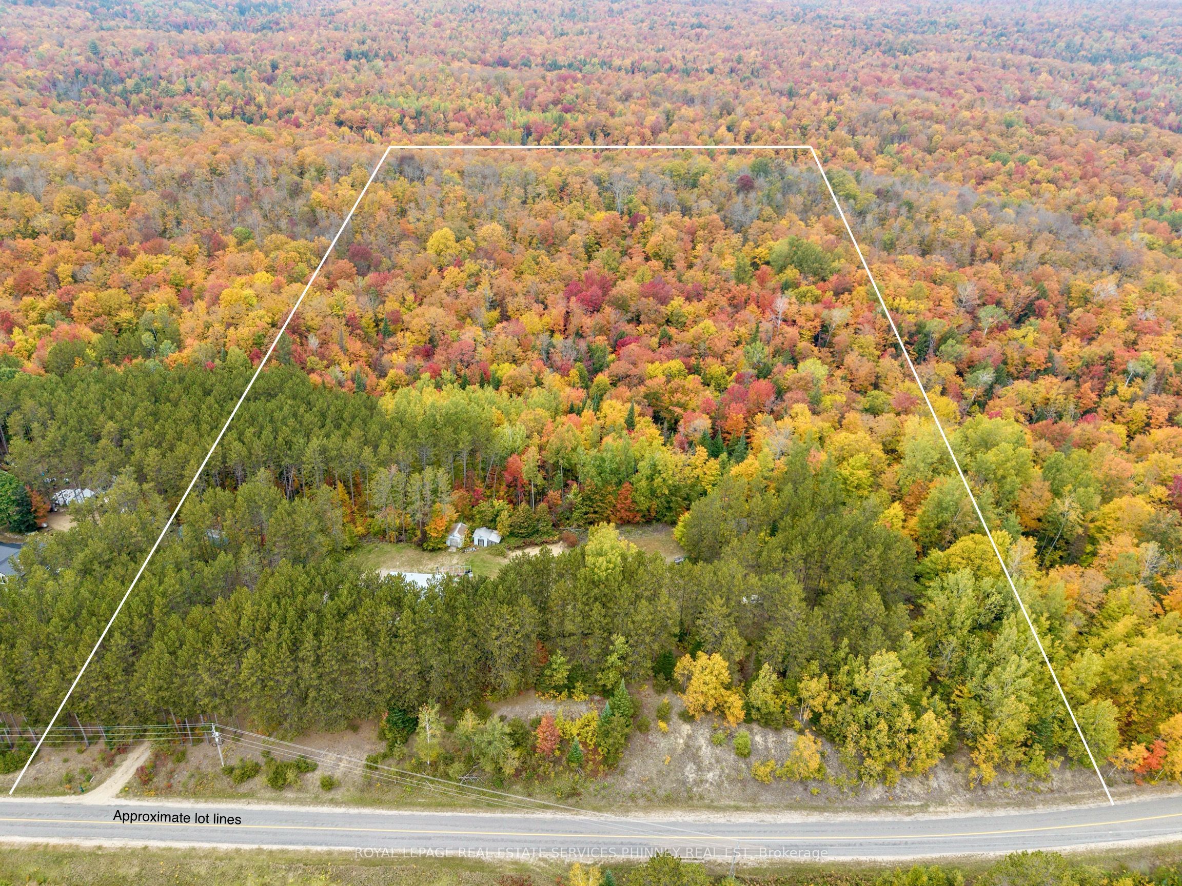 5073 Weslemkoon Lake Road in Tudor and Cashel, Ontario