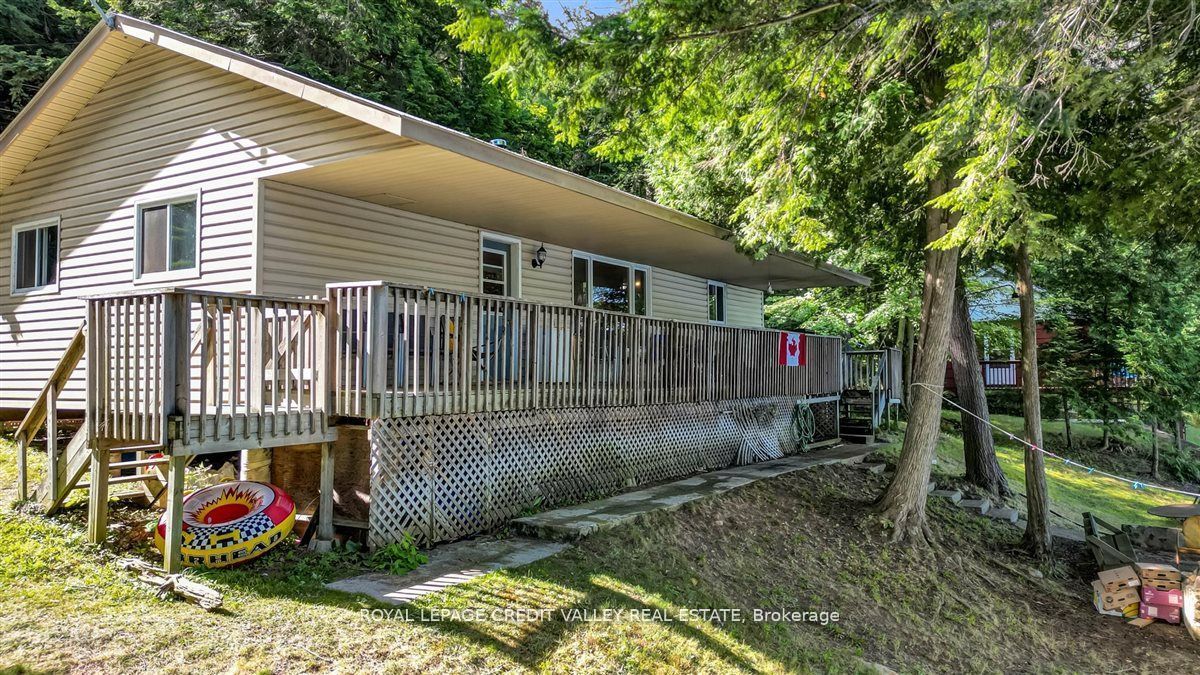 292 Caroline Court in Faraday, Ontario