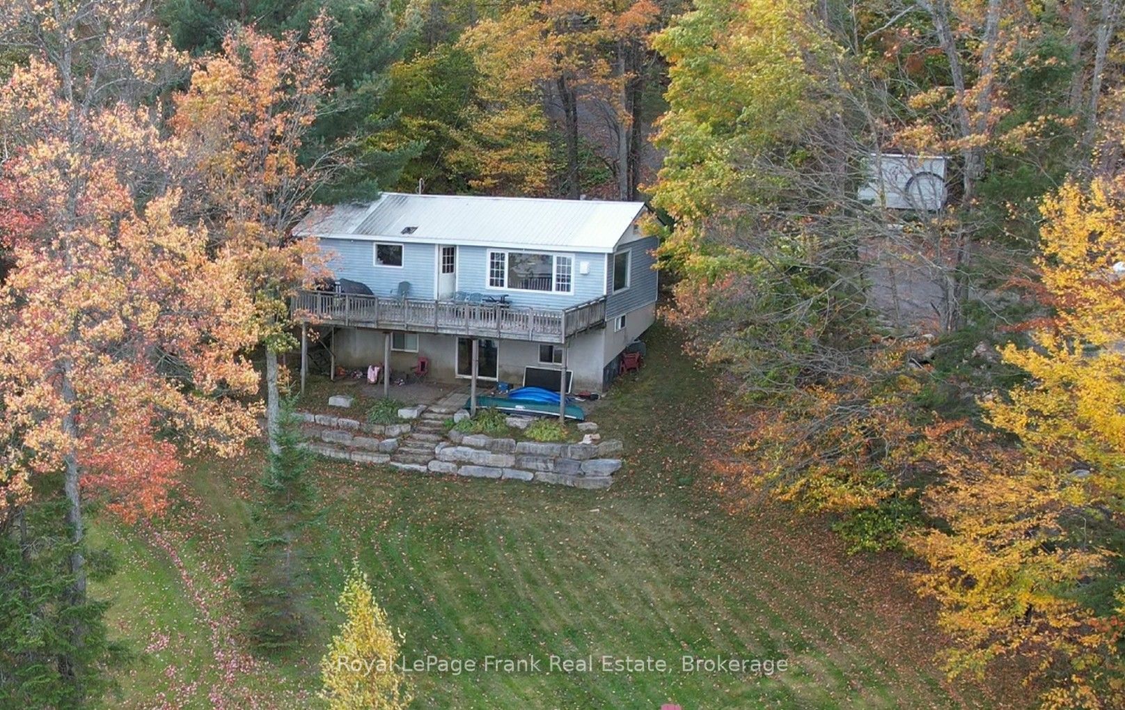 231 West Diamond Lake Road in Hastings Highlands, Ontario