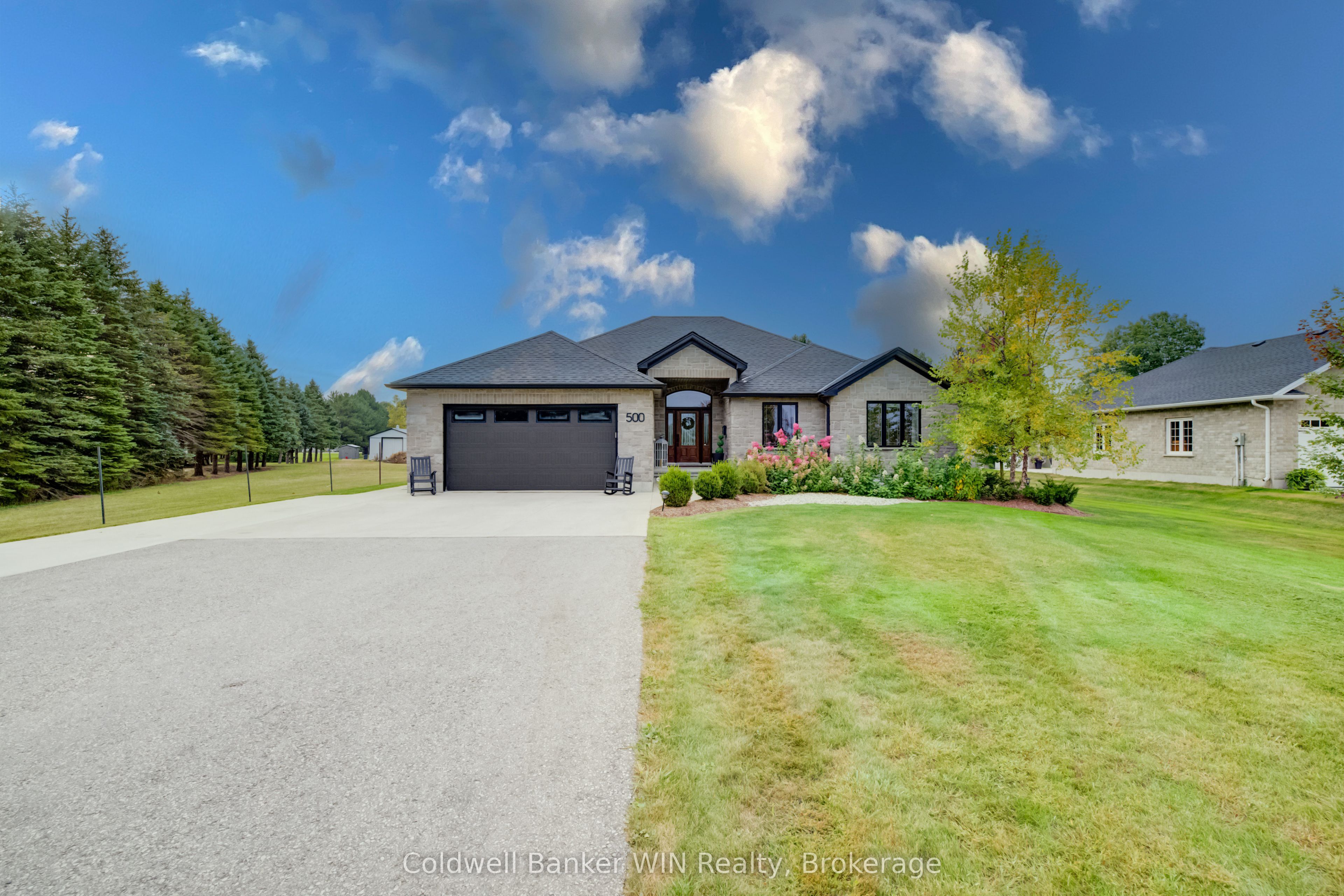 500 Sligo Road in Wellington North, Ontario