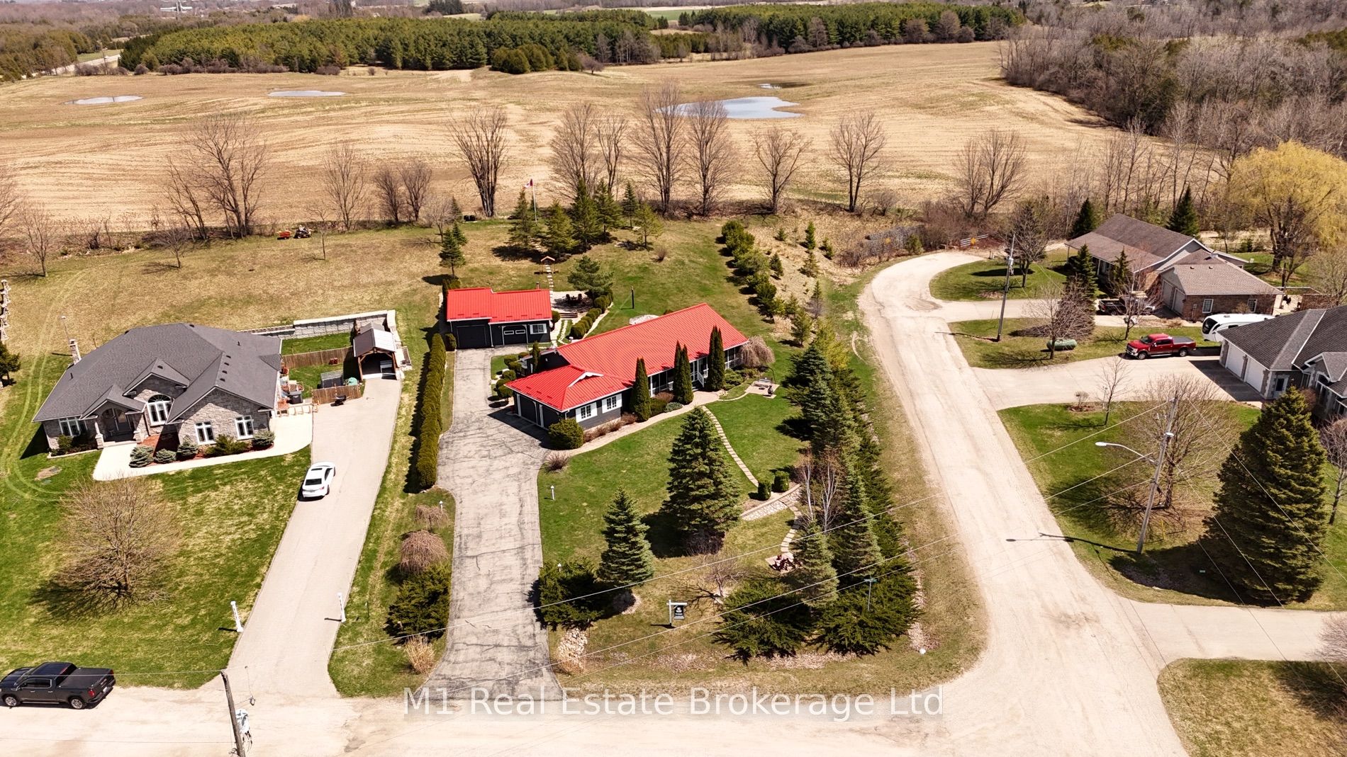 2 Joanne Crescent in Minto, Ontario