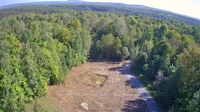 3275 MUSCLOW-GREENVIEW Road in Hastings Highlands, Ontario